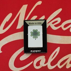 Zippo White Lighter with Green Clover Design